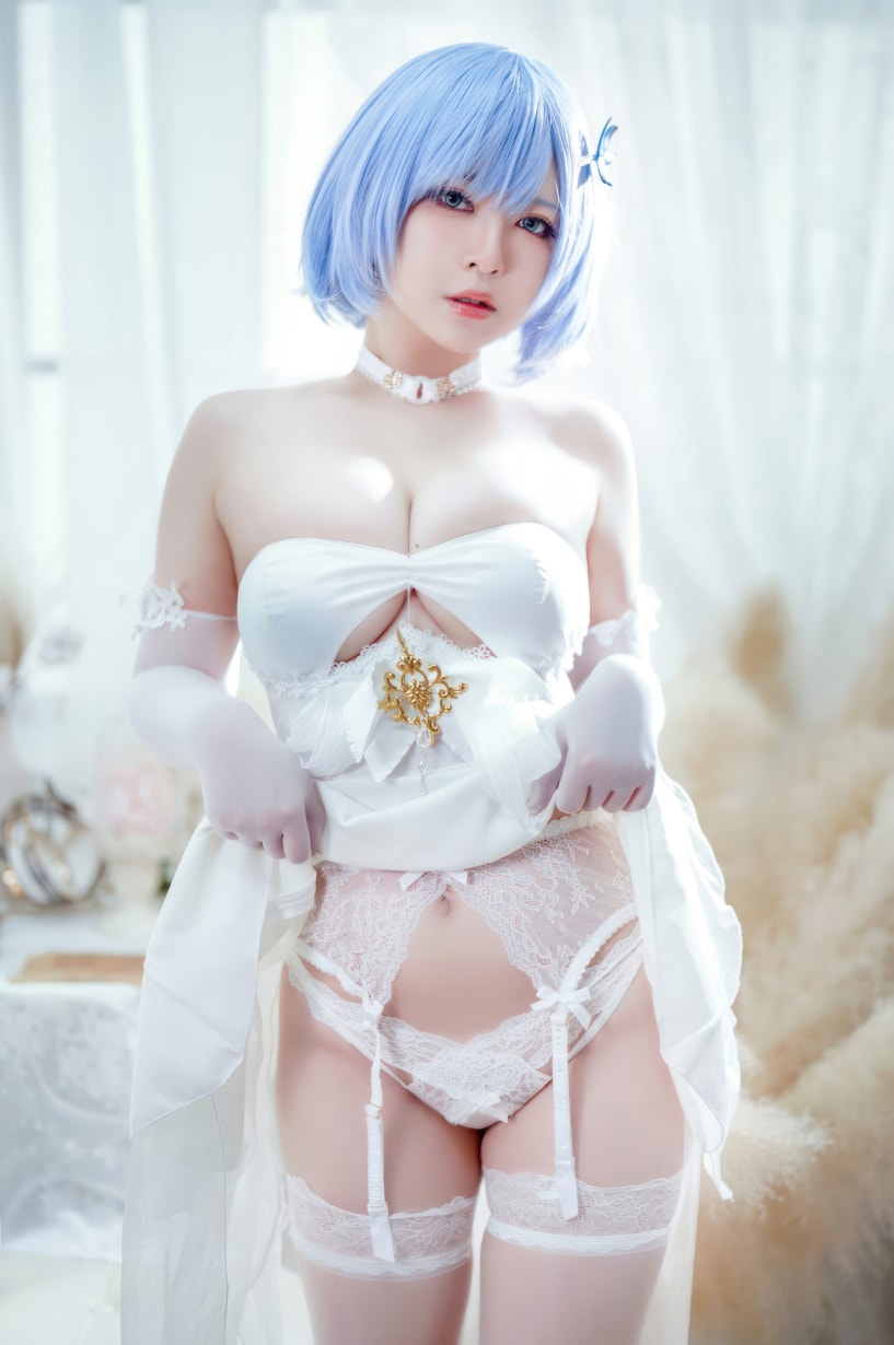 半半子 碧蓝航线 恰巴耶夫 白骑兵的旋律 礼服-小编强推