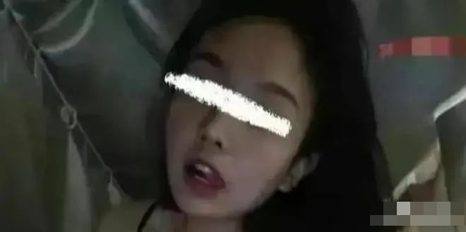 大瓜！邢台美女公务员9分钟不雅视频毁三观，无下限摆拍辣眼睛_黑料正能量
