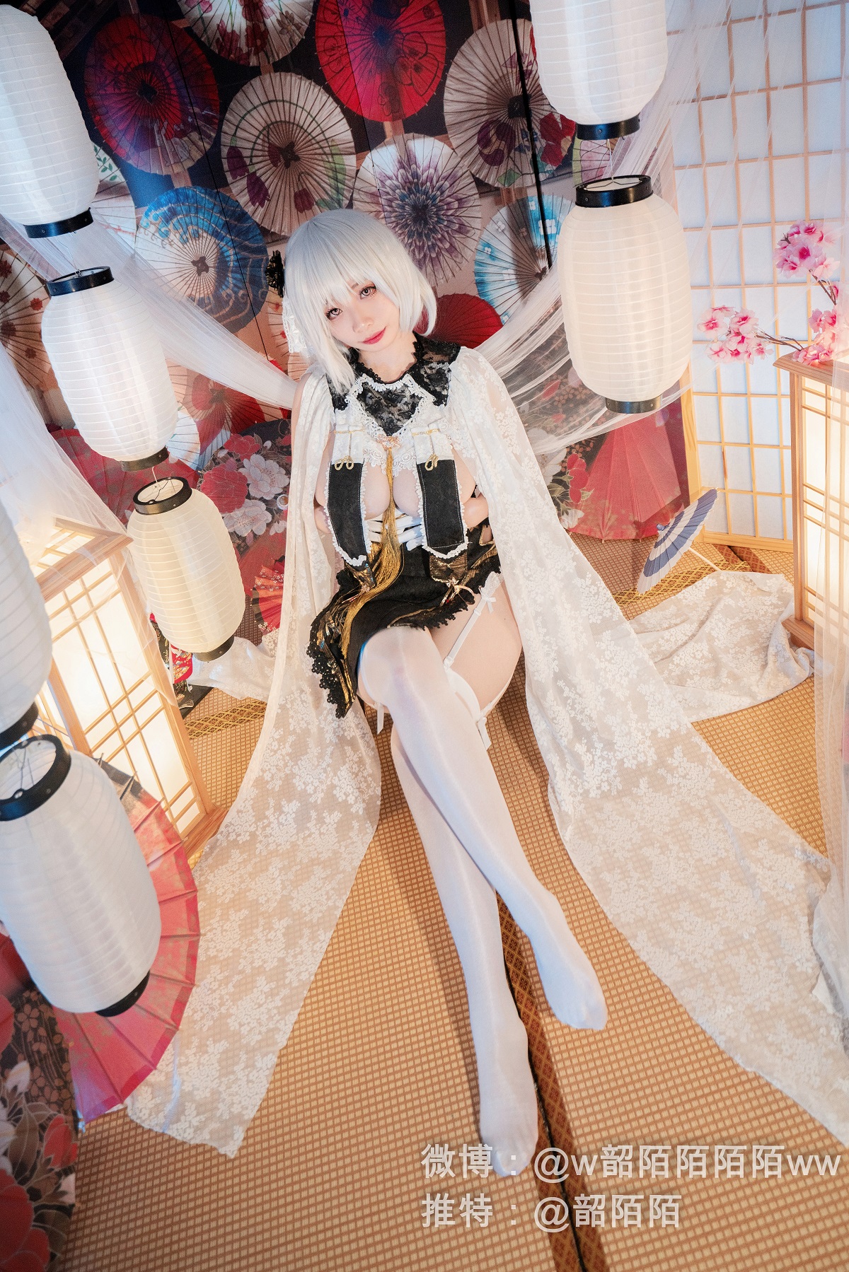 韶陌陌 美<span class=